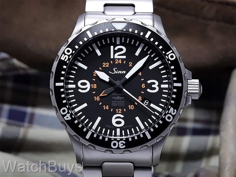 sinn 857 utc vfr tegimented on bracelet