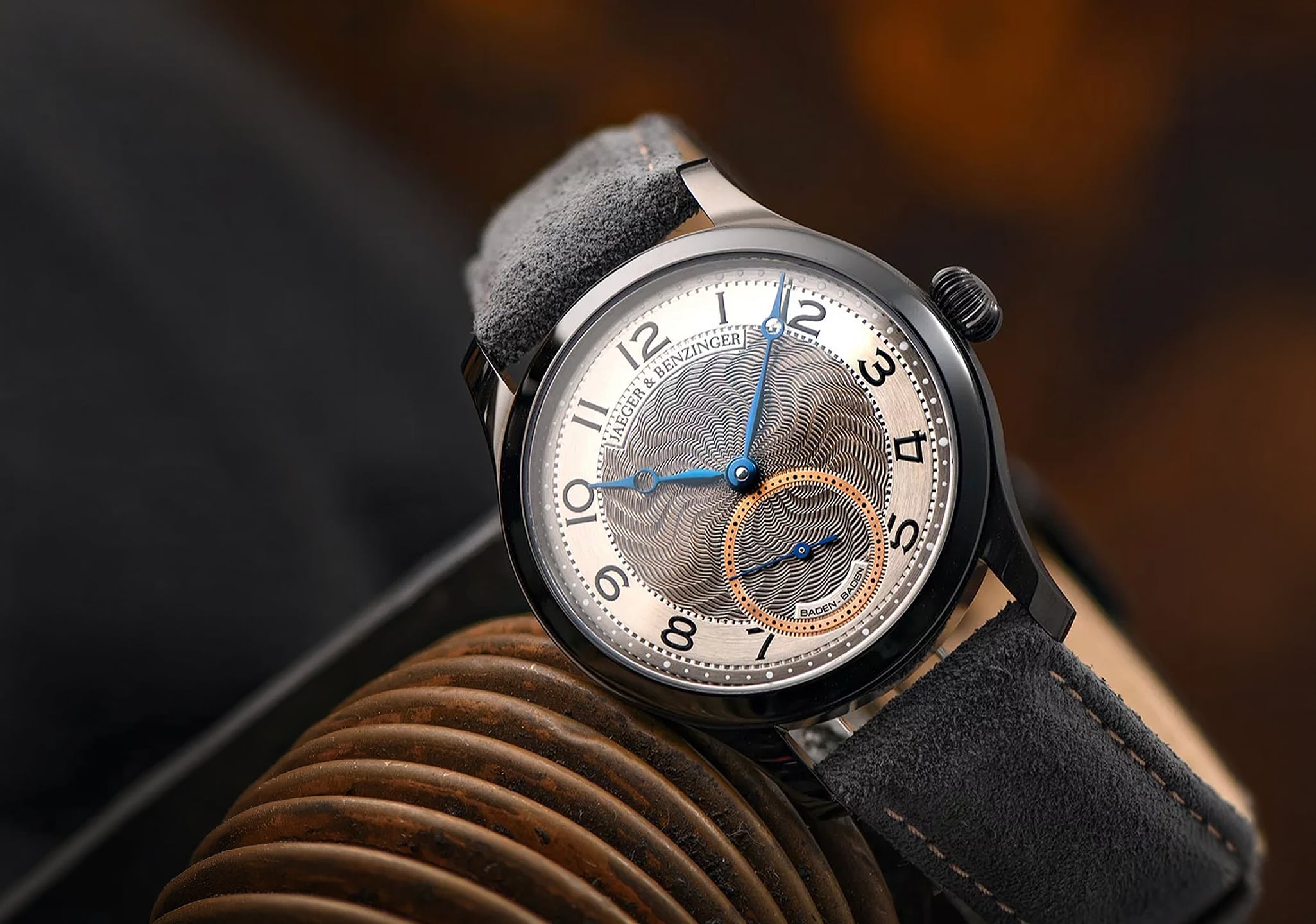 Jaeger & Benzinger Edition 6 Moire Arabic Black Case