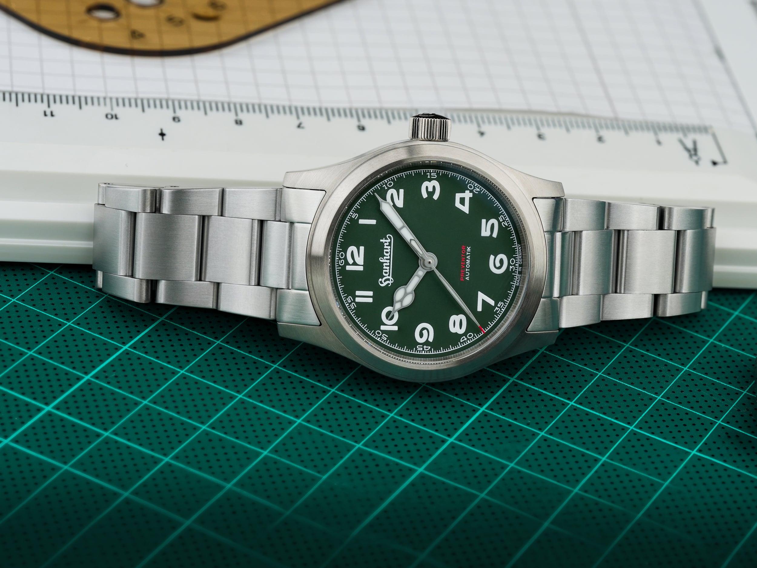 Hanhart Preventor HD12 Green Dial Limited Edition