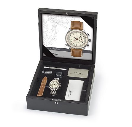 Sinn 910 Anniversary Packaging