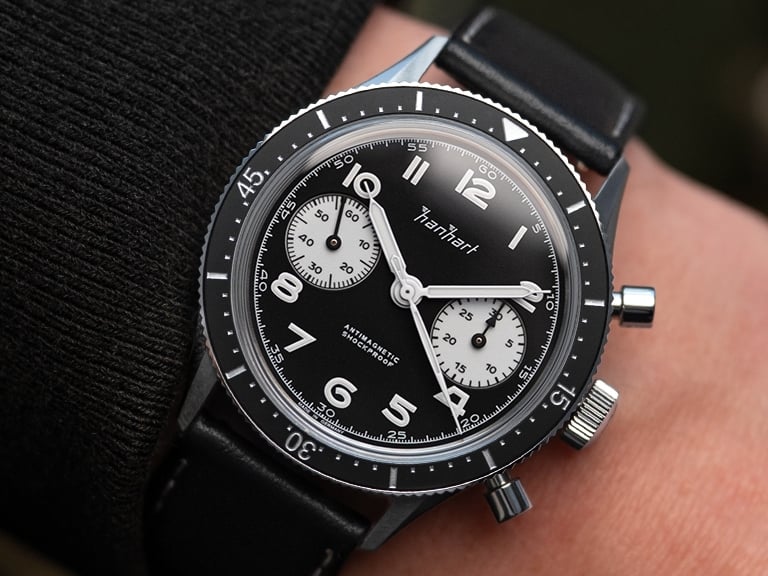 Hanhart 415 ES Reverse Panda Chronograph on Strap - 39 mm