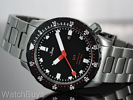 Sinn U1 SDR Black Bezel on Bracelet