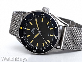 Eza Sealander Black on Bracelet