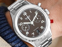 Show product details for Hanhart 417 ES Mocha Flyback Column Wheel Chronograph LE on Bracelet - 42 mm
