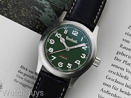 Show product details for Hanhart Preventor HD12 Green Dial Limited Edition on Strap - 36 mm