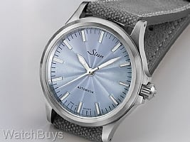 Show product details for Sinn 556 I Ice Blue Limited Edition on Strap