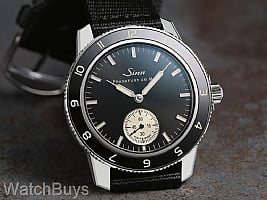 Show product details for Sinn 104 Classic 12 on Textile Strap