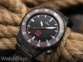 Show product details for Sinn U50-T Hydro S Black Fully Tegimented on Bracelet