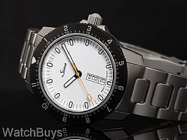 Show product details for Sinn 105 St Sa W on H-Link Bracelet